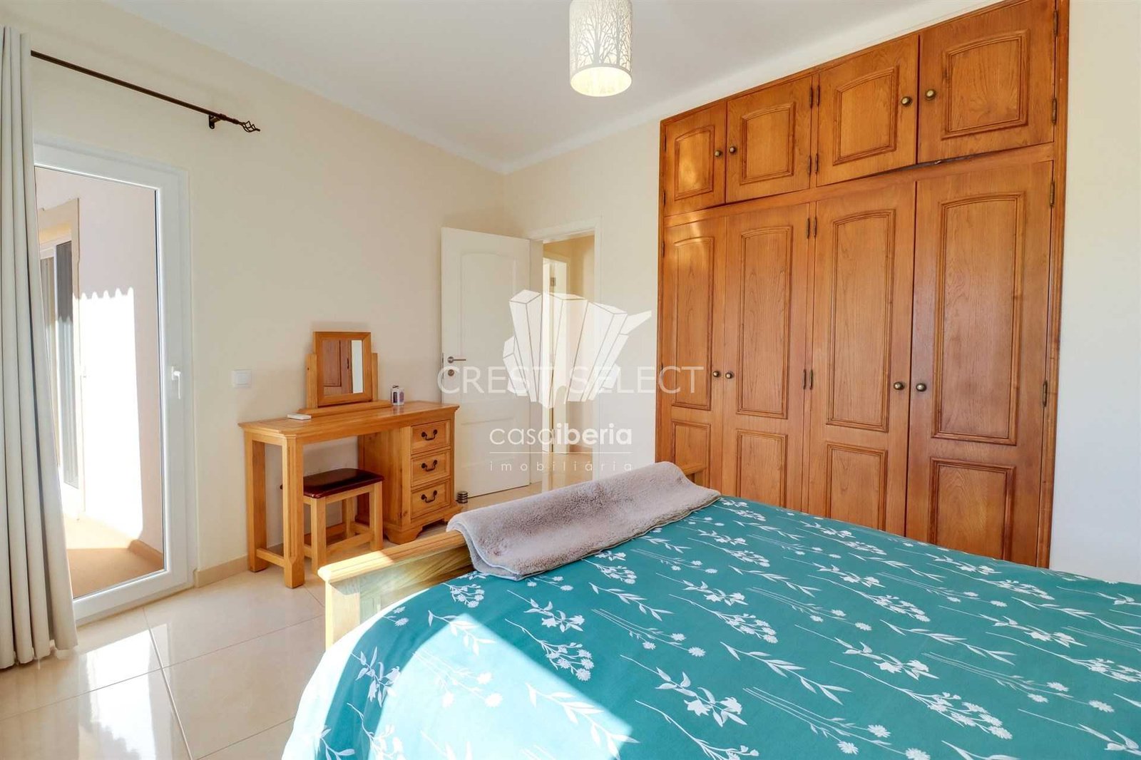 0523306c4949 Bright Family Home House in Faro with 3 bedrooms