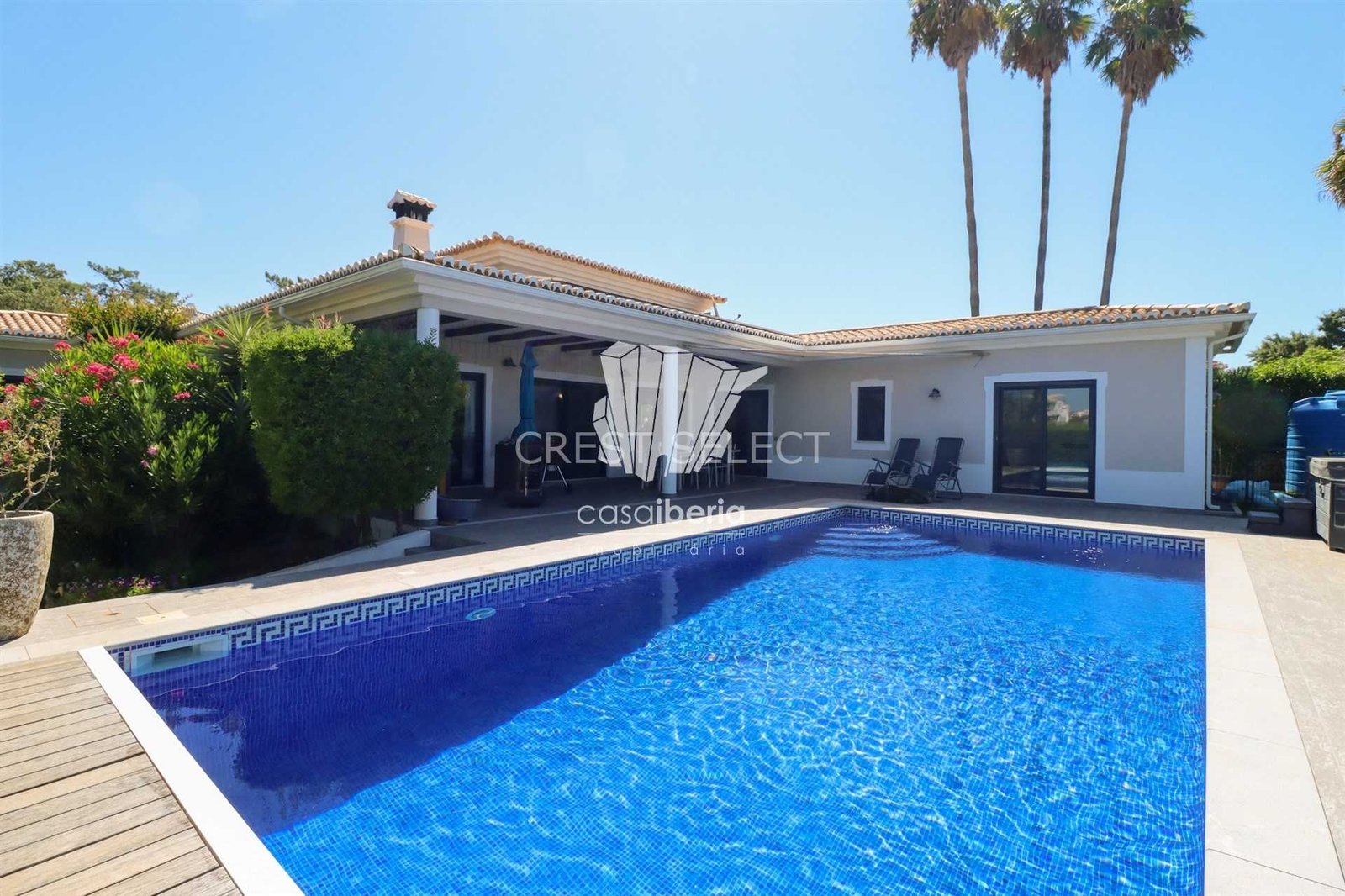 183099514932 Contemporary Family Home House in Faro with 4 bedrooms