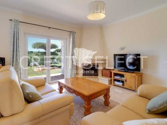 Bright Family Home House in Faro  with 3 bedrooms