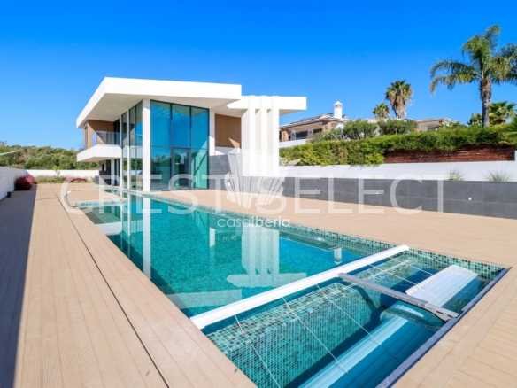 Custom Family Residence House in Faro  with 4 bedrooms