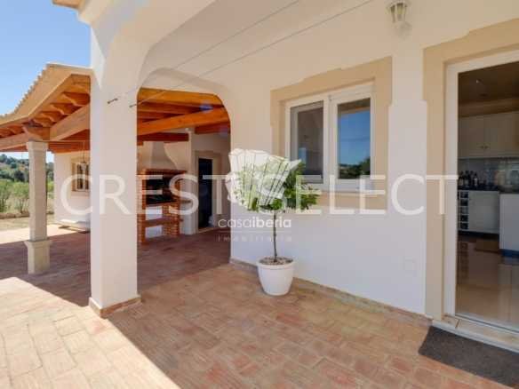 Bright Family Home House in Faro  with 3 bedrooms