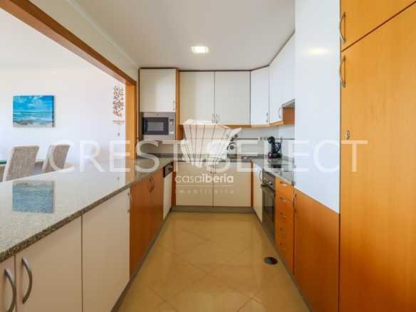 Relaxing Family Sanctuary Apartment in Faro  with 2 bedrooms