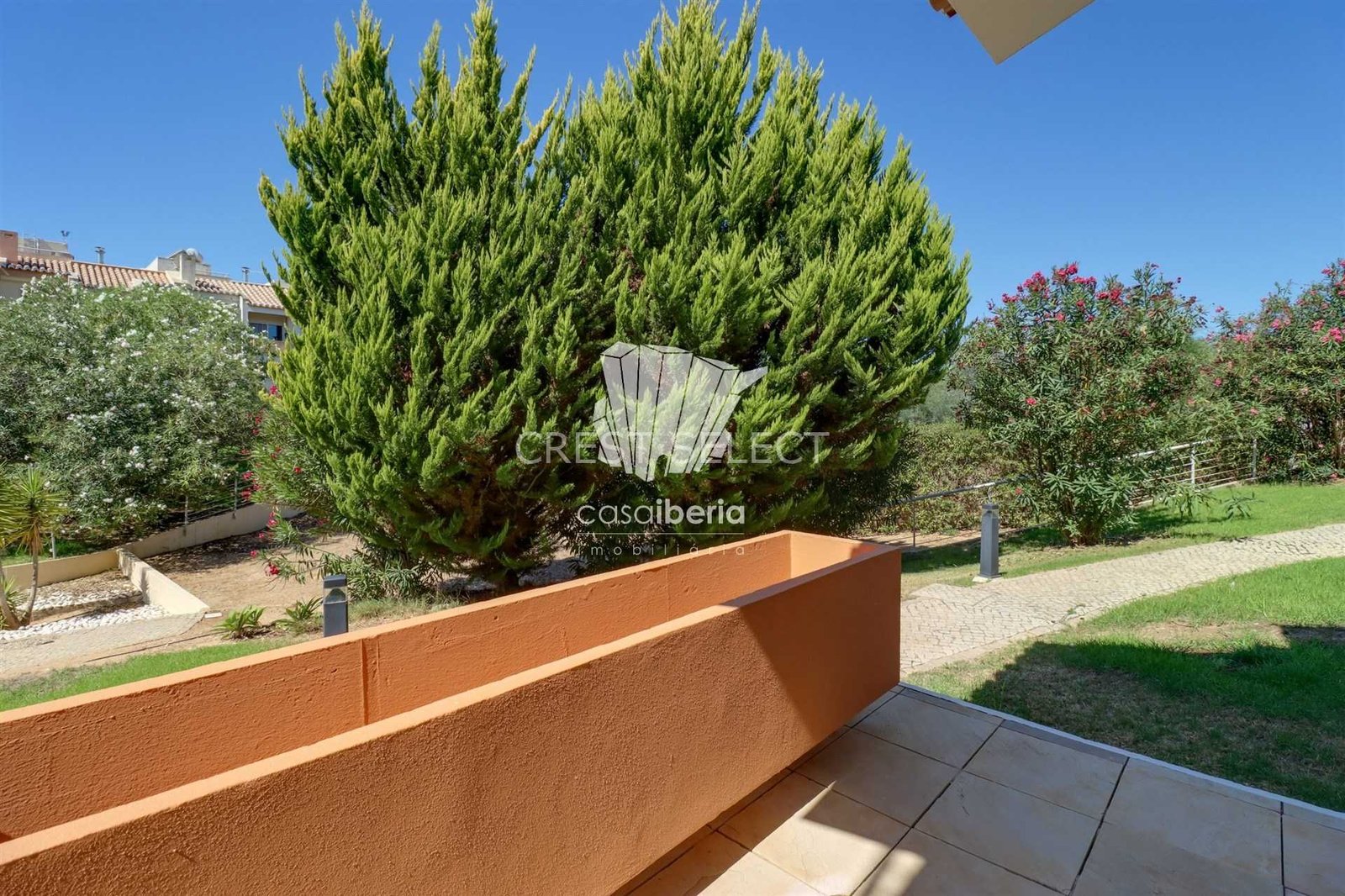 Spacious Comfort Terraced House in Faro  with 2 bedrooms