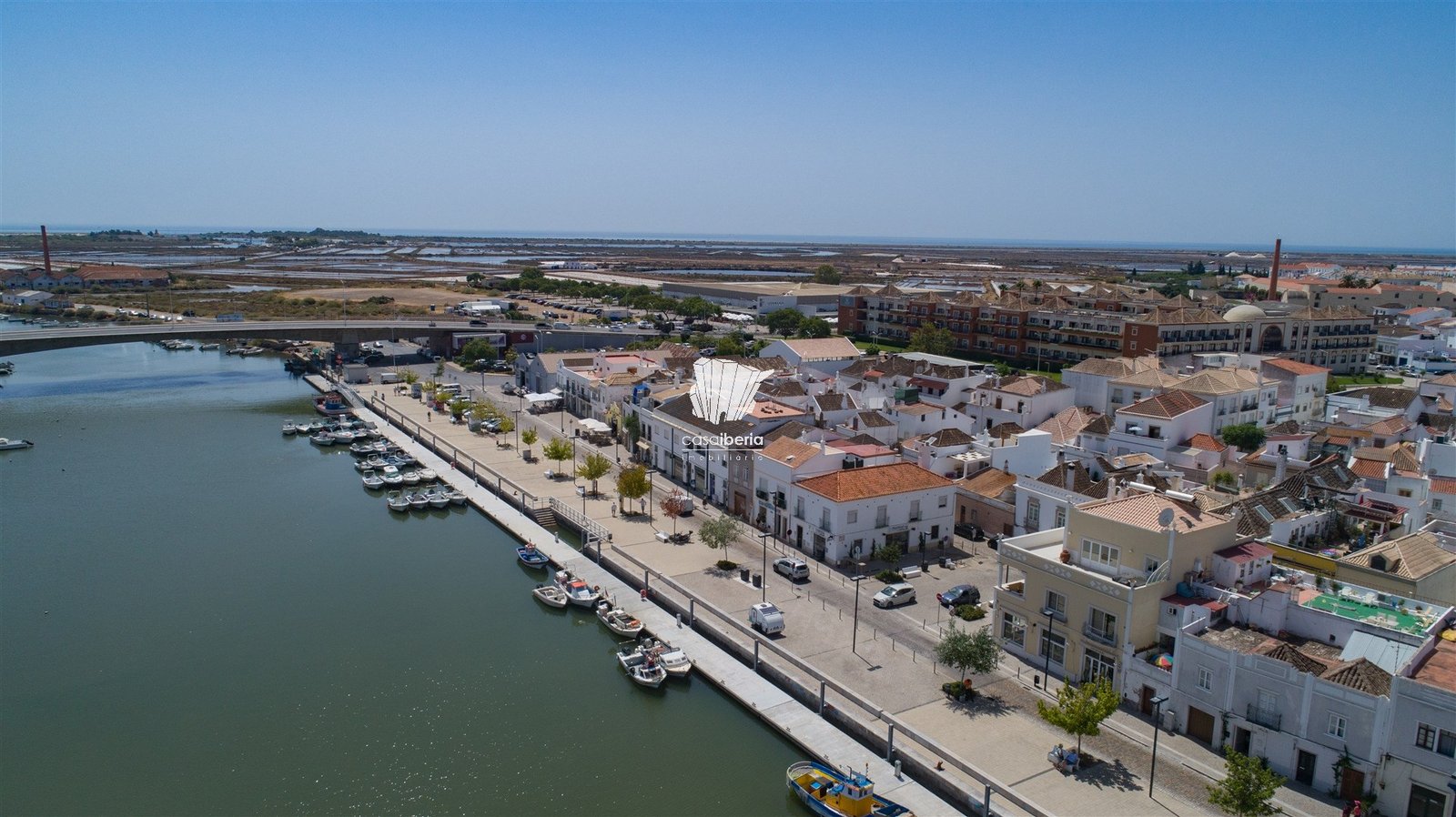 Stylish Retreat Haven Apartment in Faro  with 2 bedrooms