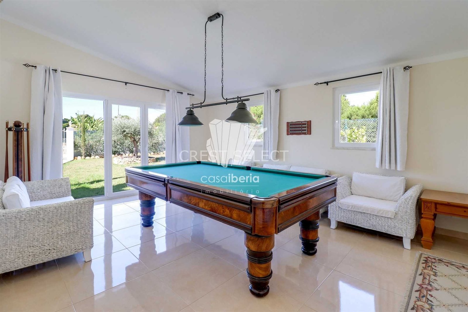 Bright Family Home House in Faro  with 3 bedrooms