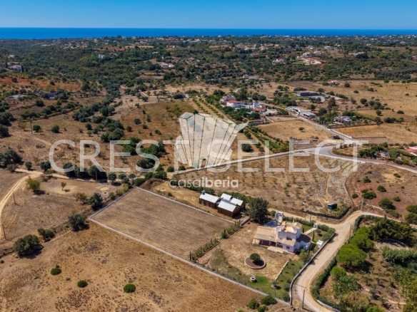 Bright Family Home House in Faro  with 3 bedrooms