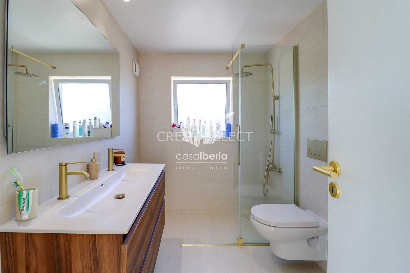 Spacious Comfort Terraced House in Faro  with 2 bedrooms