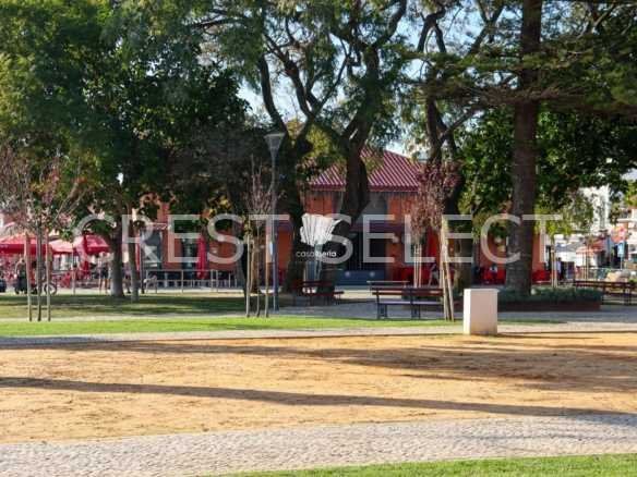 Real Estate Building in Faro