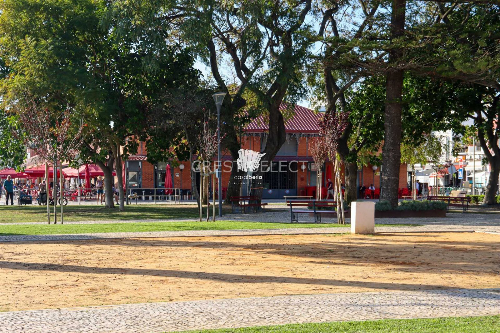 Real Estate Building in Faro