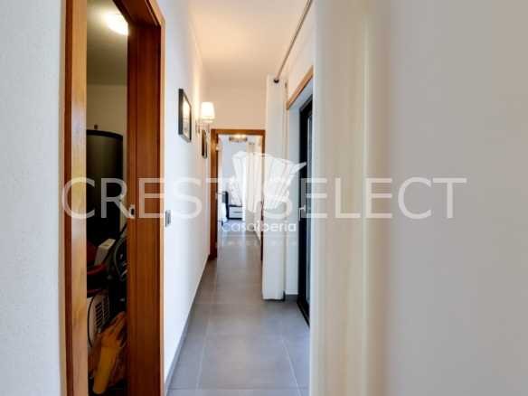 Contemporary Family Home House in Faro  with 4 bedrooms