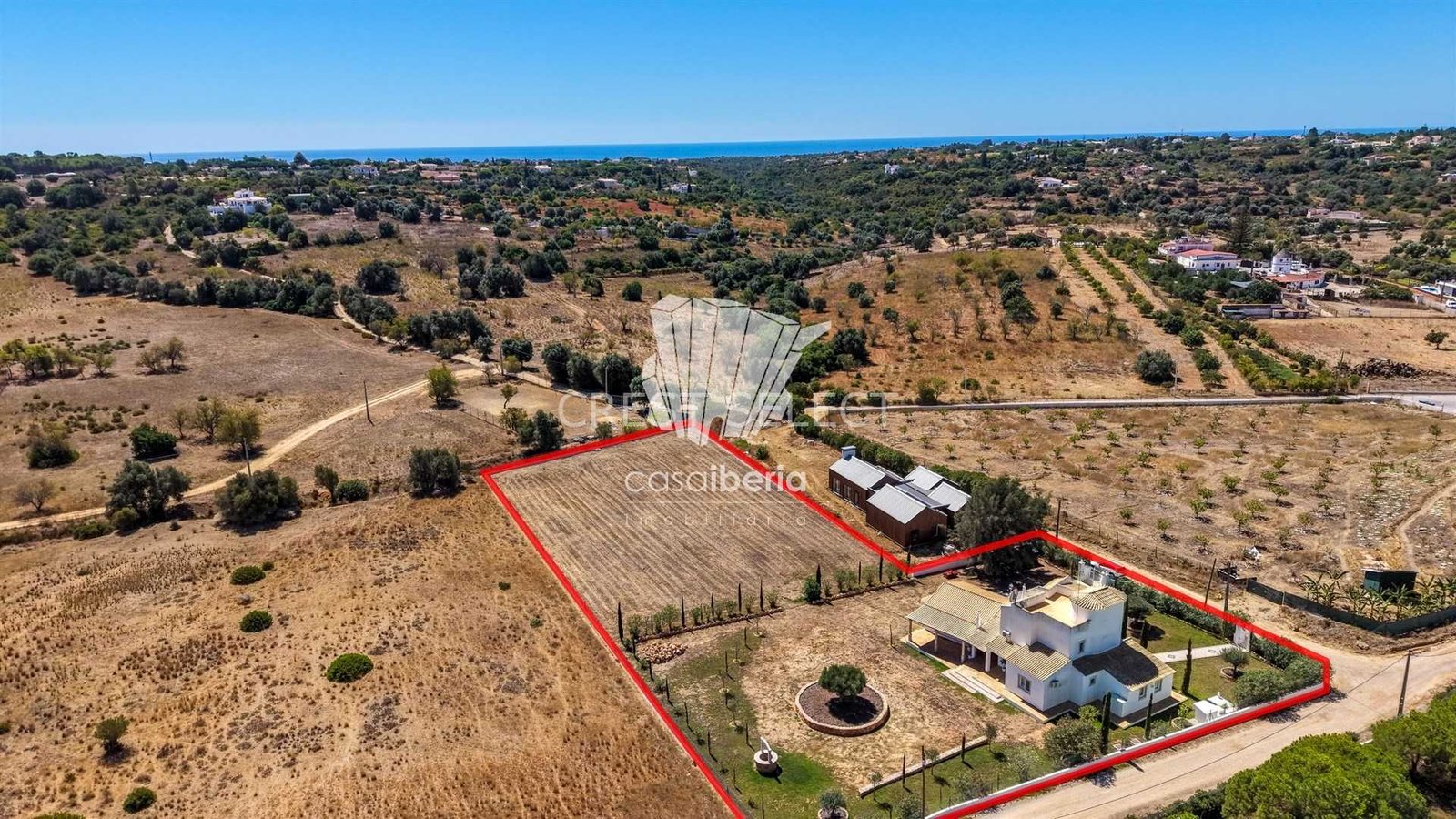 Bright Family Home House in Faro  with 3 bedrooms