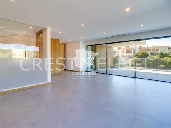 Custom Family Residence House in Faro  with 4 bedrooms