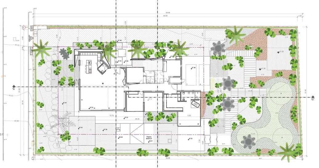 c003389c4897 Generous Living Space Detached House in Faro with 4 bedrooms