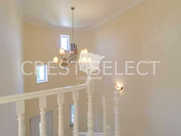 Bright Family Home House in Faro  with 3 bedrooms