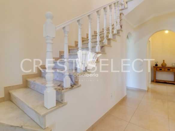 Bright Family Home House in Faro  with 3 bedrooms