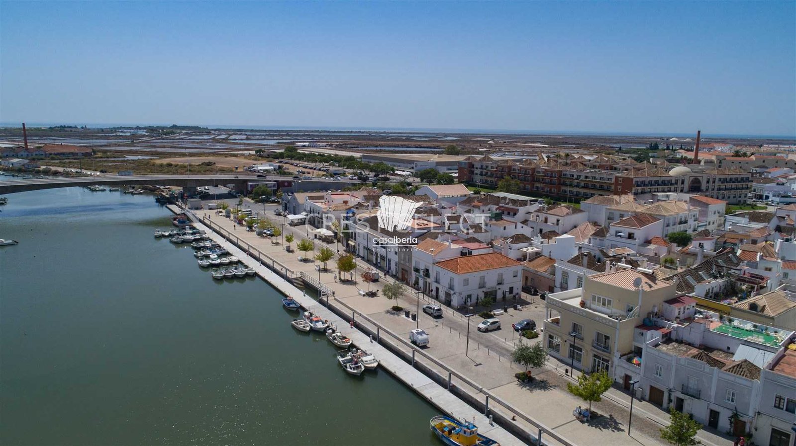 e8e7b4ca4943 Spacious Comfort Apartment in Faro with 2 bedrooms