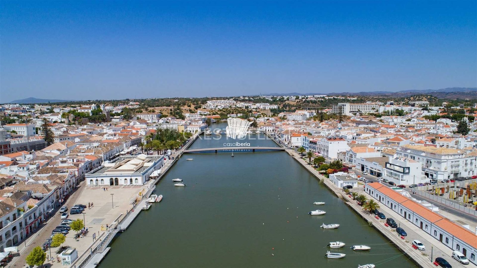 Inviting Space Apartment in Faro  with 2 bedrooms