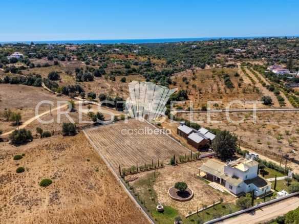 Bright Family Home House in Faro  with 3 bedrooms