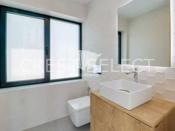 Custom Family Residence House in Faro  with 4 bedrooms