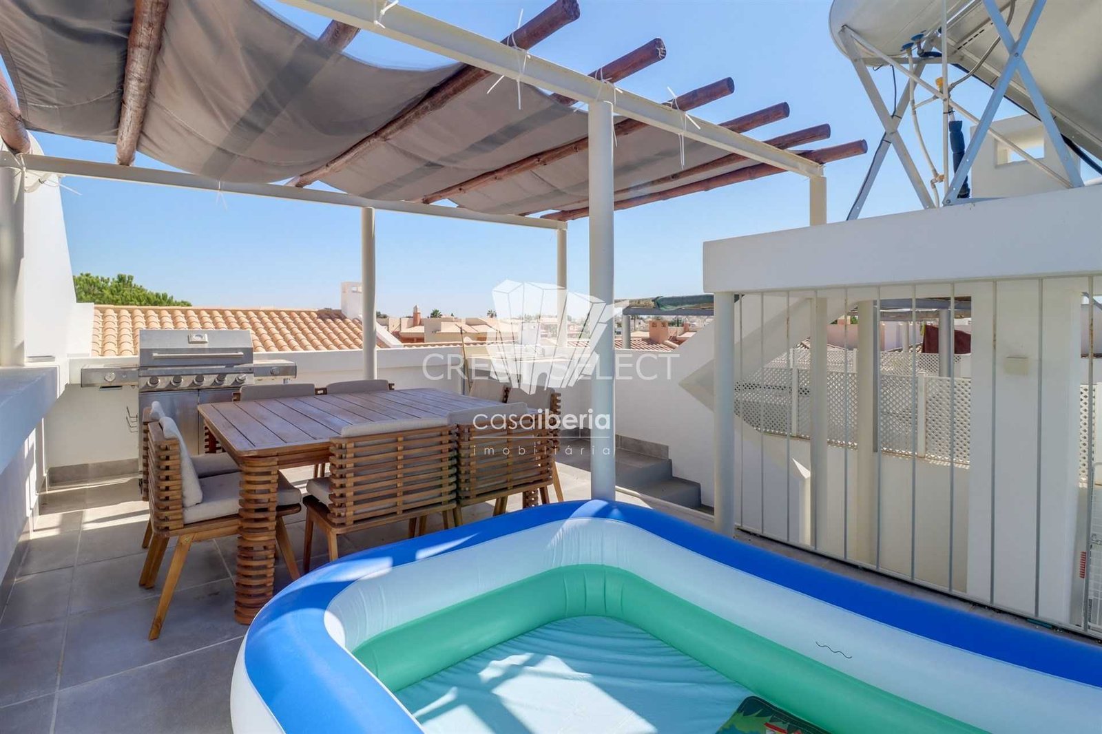 Spacious Comfort Terraced House in Faro  with 2 bedrooms