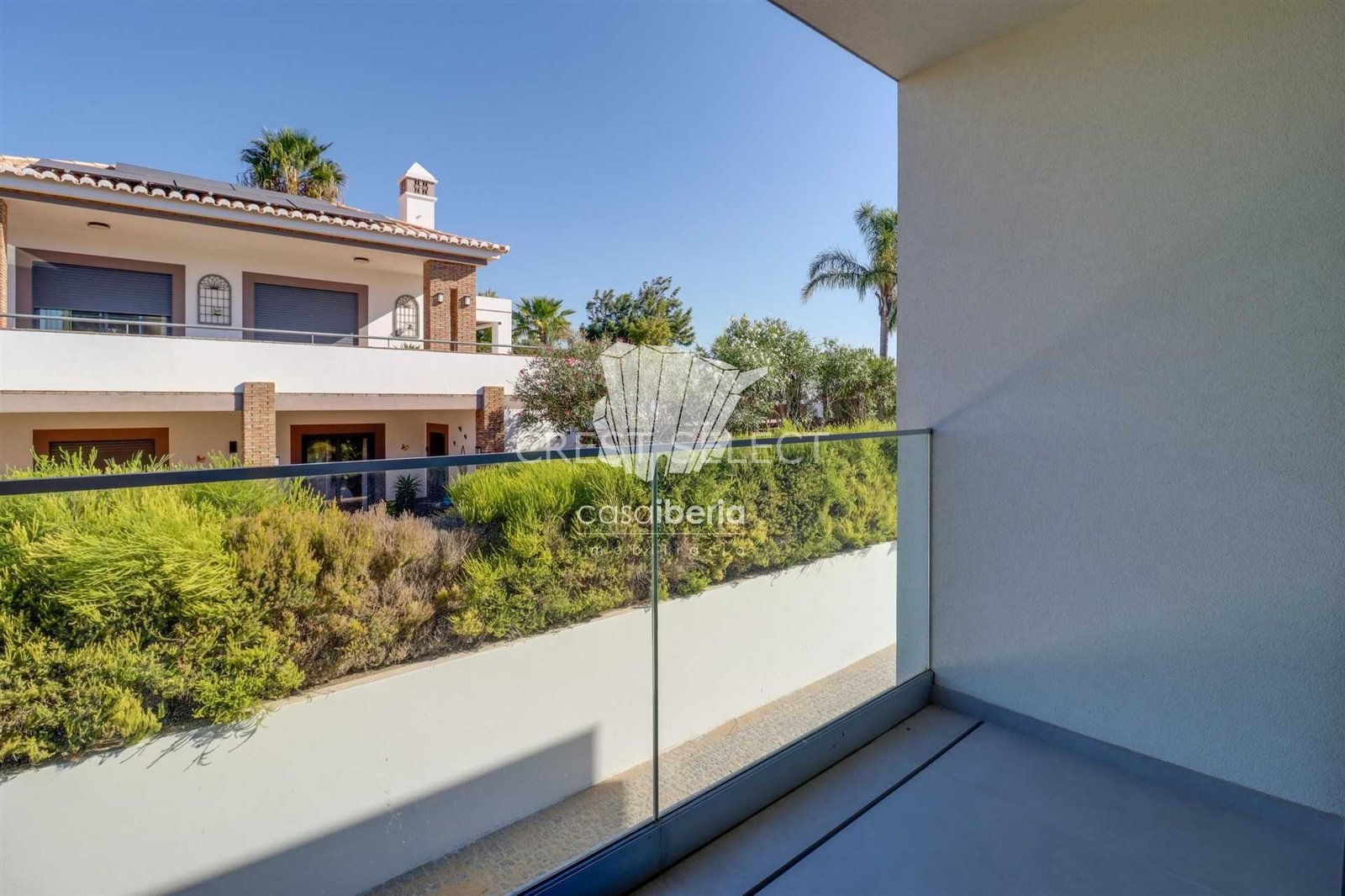 Custom Family Residence House in Faro  with 4 bedrooms