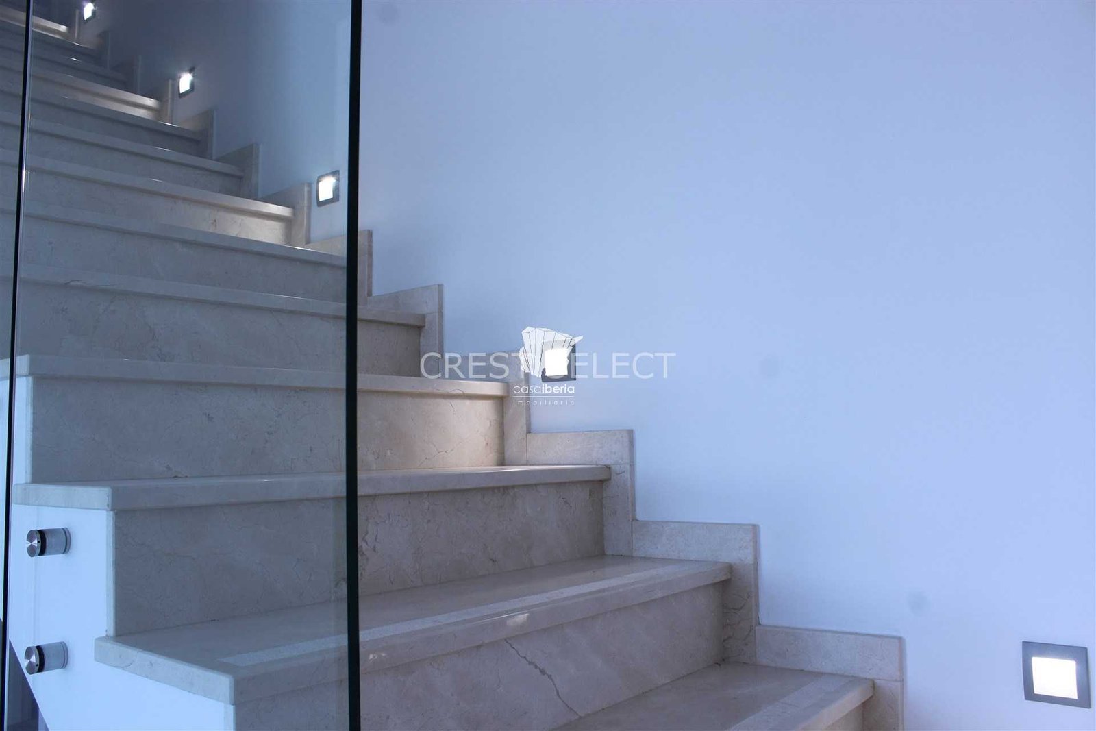 0319cd1c4956 Custom Family Residence House in Faro with 5 bedrooms