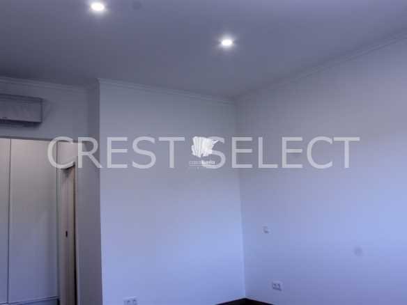 Custom Family Residence House in Faro  with 5 bedrooms