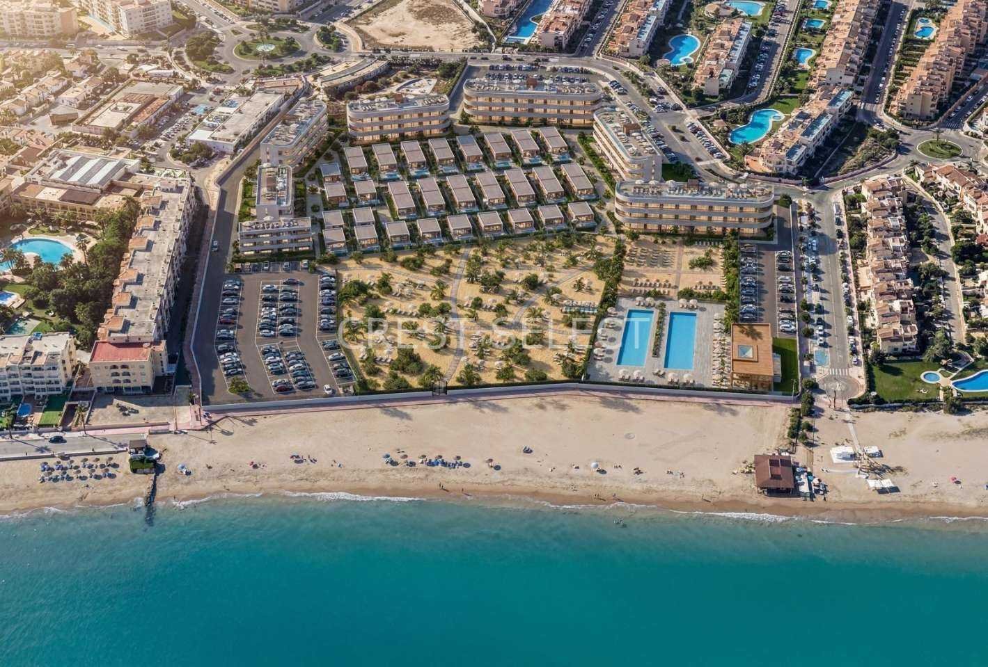 Charming Family Residence  in Vera Playa with 2 bedrooms