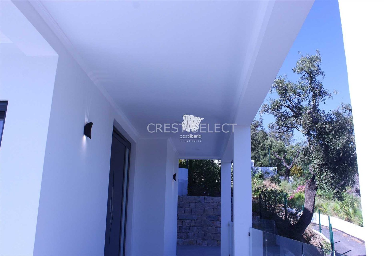 35cbc57b4956 Custom Family Residence House in Faro with 5 bedrooms