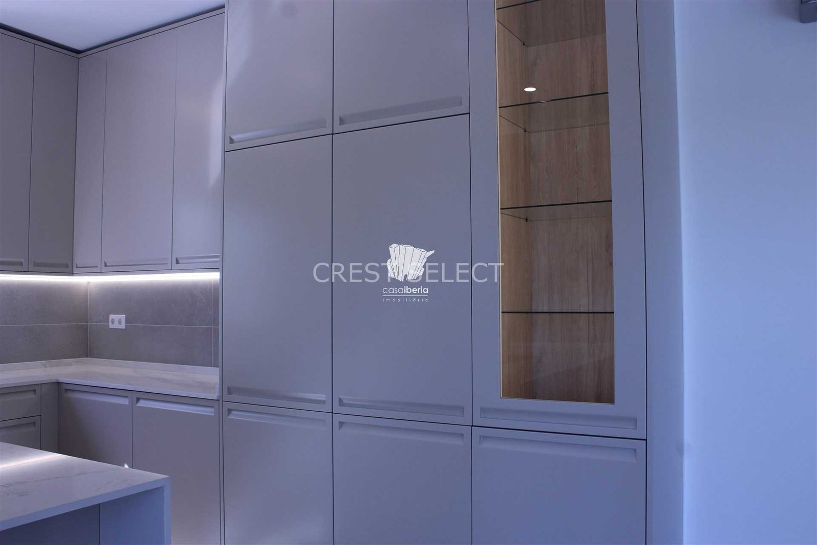 4d8e7cc24956 Custom Family Residence House in Faro with 5 bedrooms