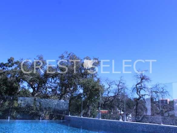 Custom Family Residence House in Faro  with 5 bedrooms