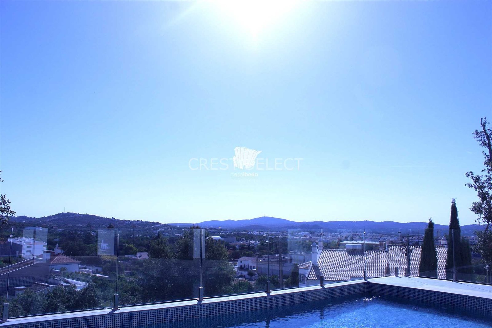 Custom Family Residence House in Faro  with 5 bedrooms
