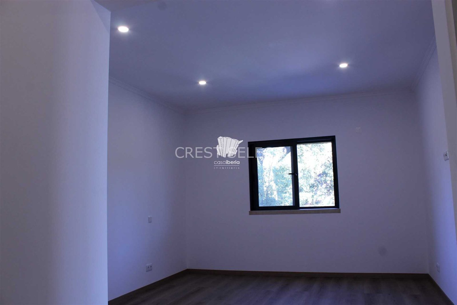 Custom Family Residence House in Faro  with 5 bedrooms