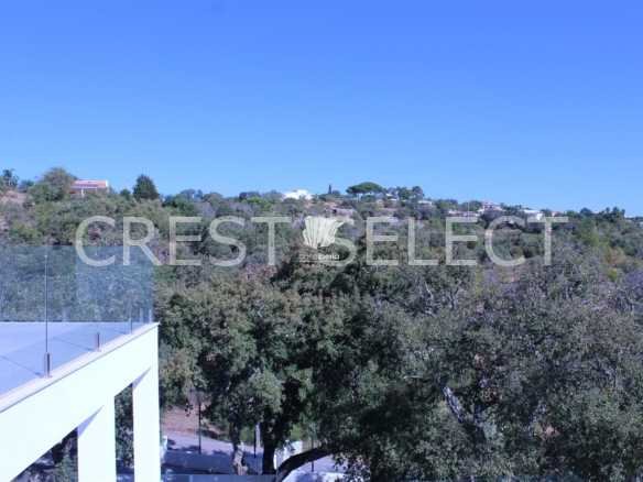 Custom Family Residence House in Faro  with 5 bedrooms