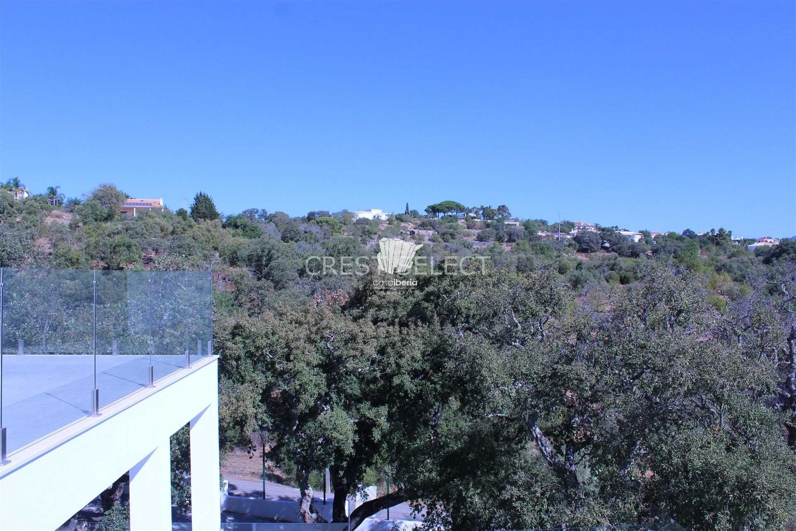 Custom Family Residence House in Faro  with 5 bedrooms