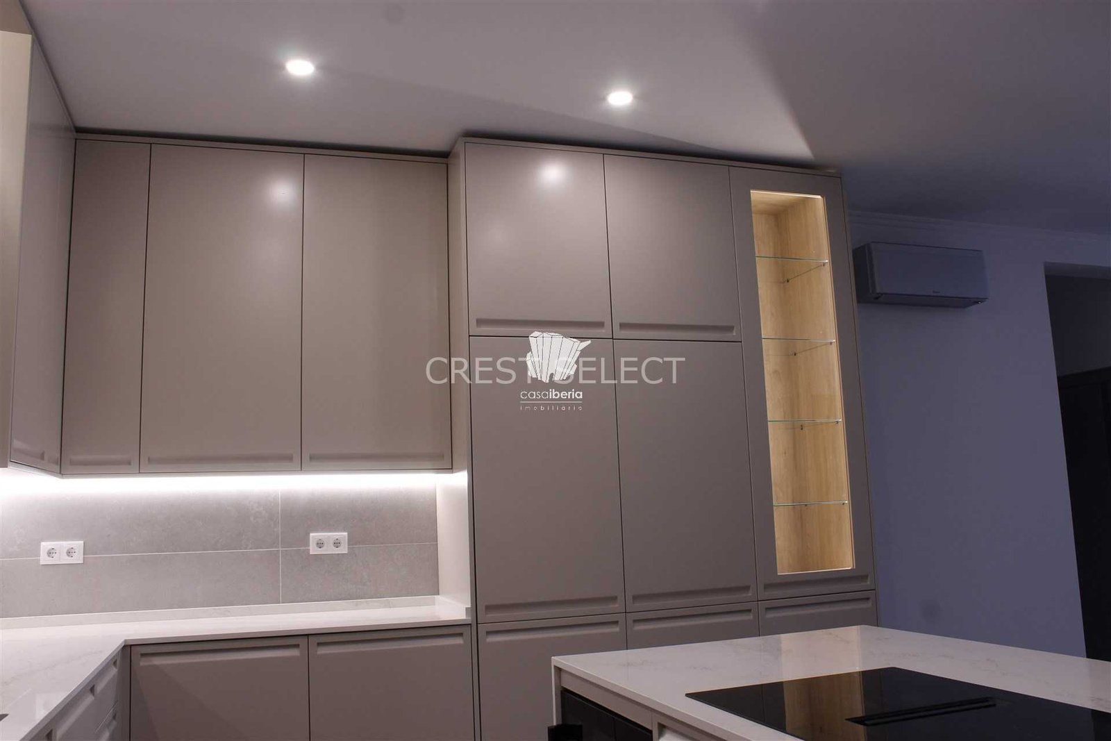 bce37dc84956 Custom Family Residence House in Faro with 5 bedrooms