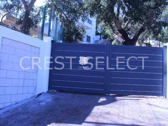 Custom Family Residence House in Faro  with 5 bedrooms